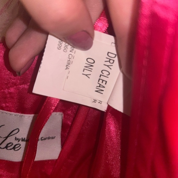 MoriLee HOT pink formal dress homecoming, prom, formal size 0 - Picture 15 of 15